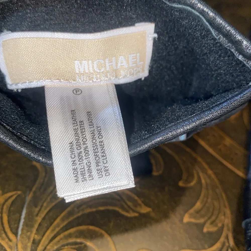 Michael Kors Women's Leather Logo Ornament Gloves - Black/Silver size sm…